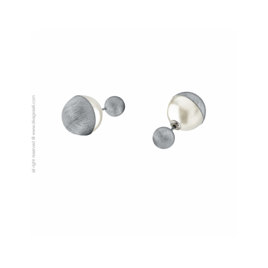 17570DM - Eclisse Earrings. boule and shell pearl. burnished scratched